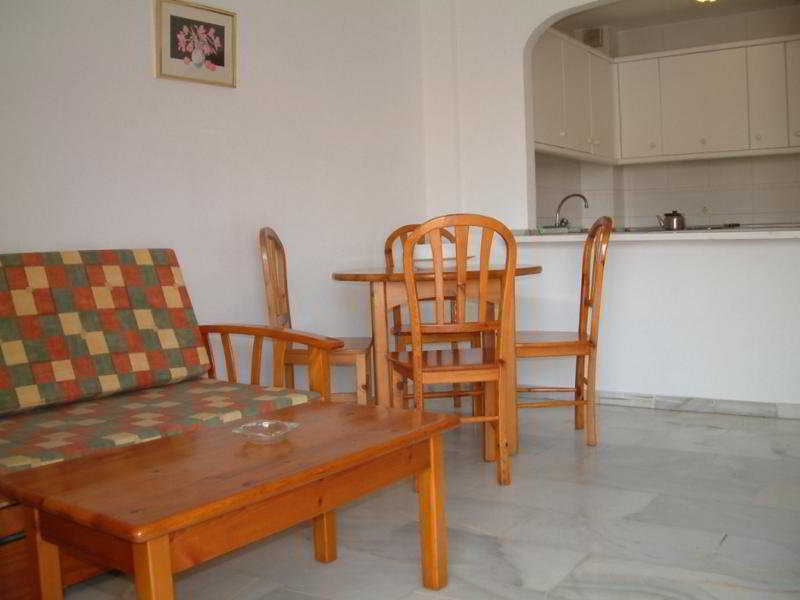 Apartamentos Jardines Del Gamonal Μάλαγα Εξωτερικό φωτογραφία