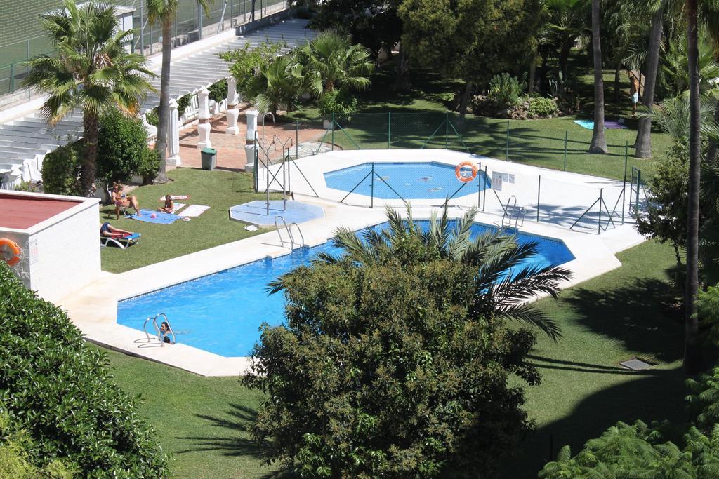 Apartamentos Jardines Del Gamonal Μάλαγα Εξωτερικό φωτογραφία